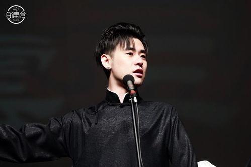 头条盛典张云雷李玉刚,张云雷与李玉刚同台献艺，精彩瞬间回顾